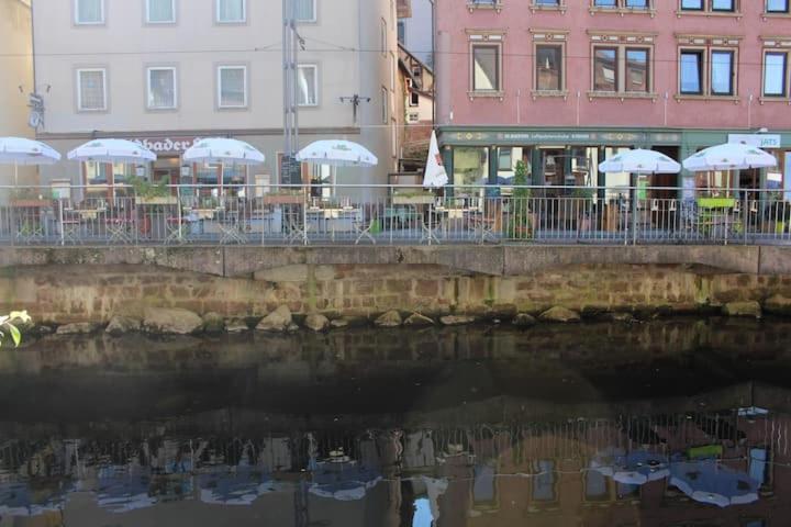 Moderne Wohnung Schwarzwald - In Bester Lage Direkt Am Fluss Bad Wildbad Dış mekan fotoğraf